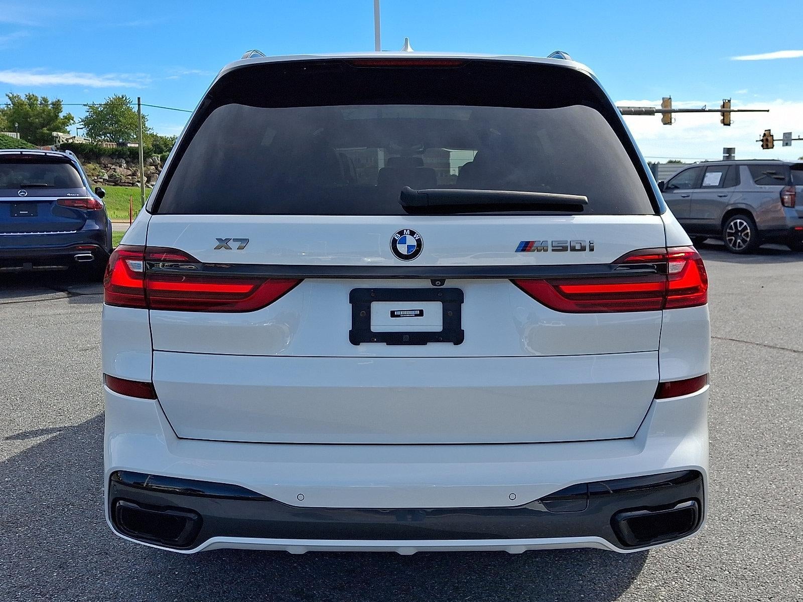 2022 BMW X7 M50i Sports Activity Vehicle