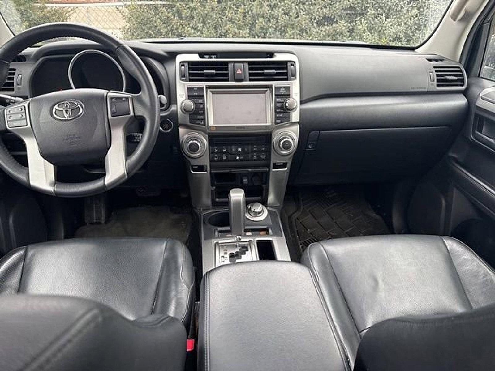 2011 Toyota 4Runner 4WD 4dr V6 SR5 (Natl)