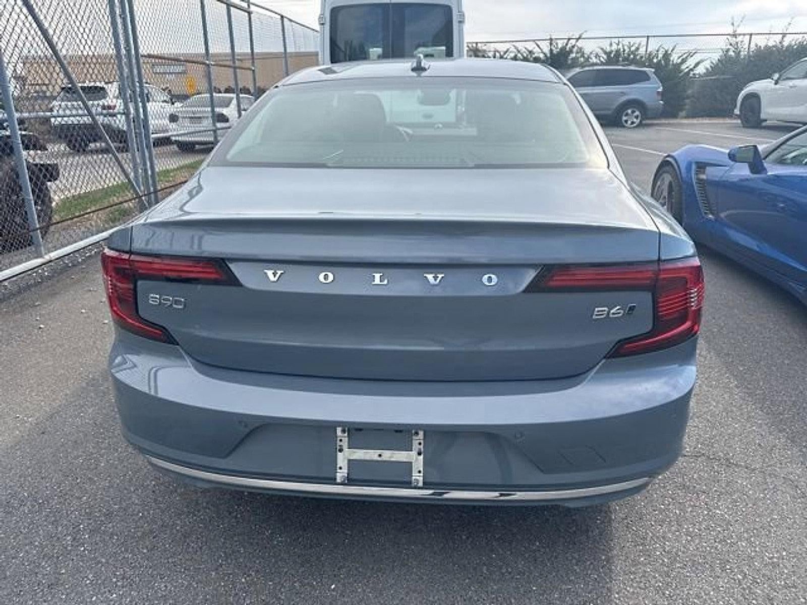 2022 Volvo S90 B6 AWD Inscription