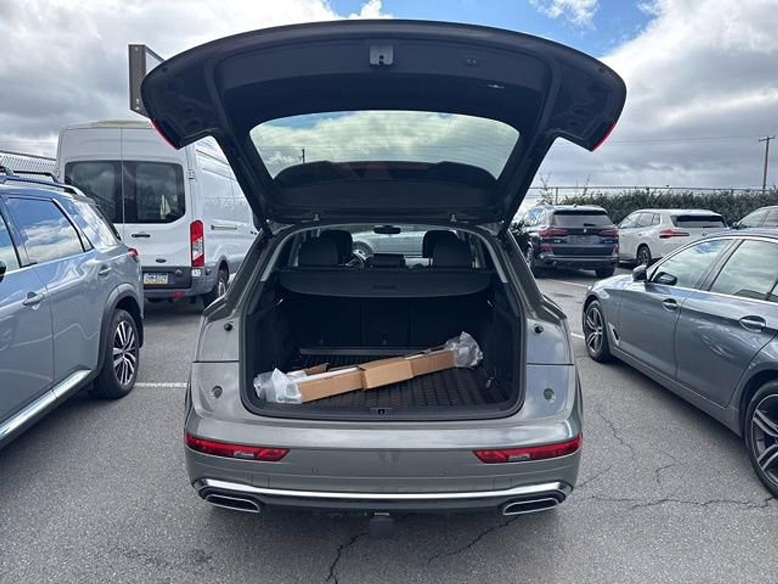 2023 Audi Q5 S line Prestige 45 TFSI quattro