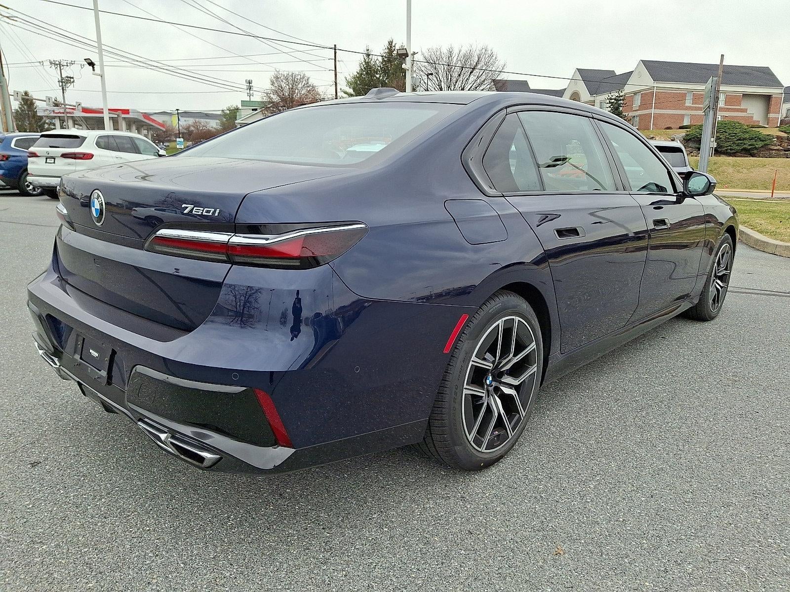 2023 BMW 760i xDrive Sedan