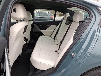 2026 BMW 530i xDrive Sedan