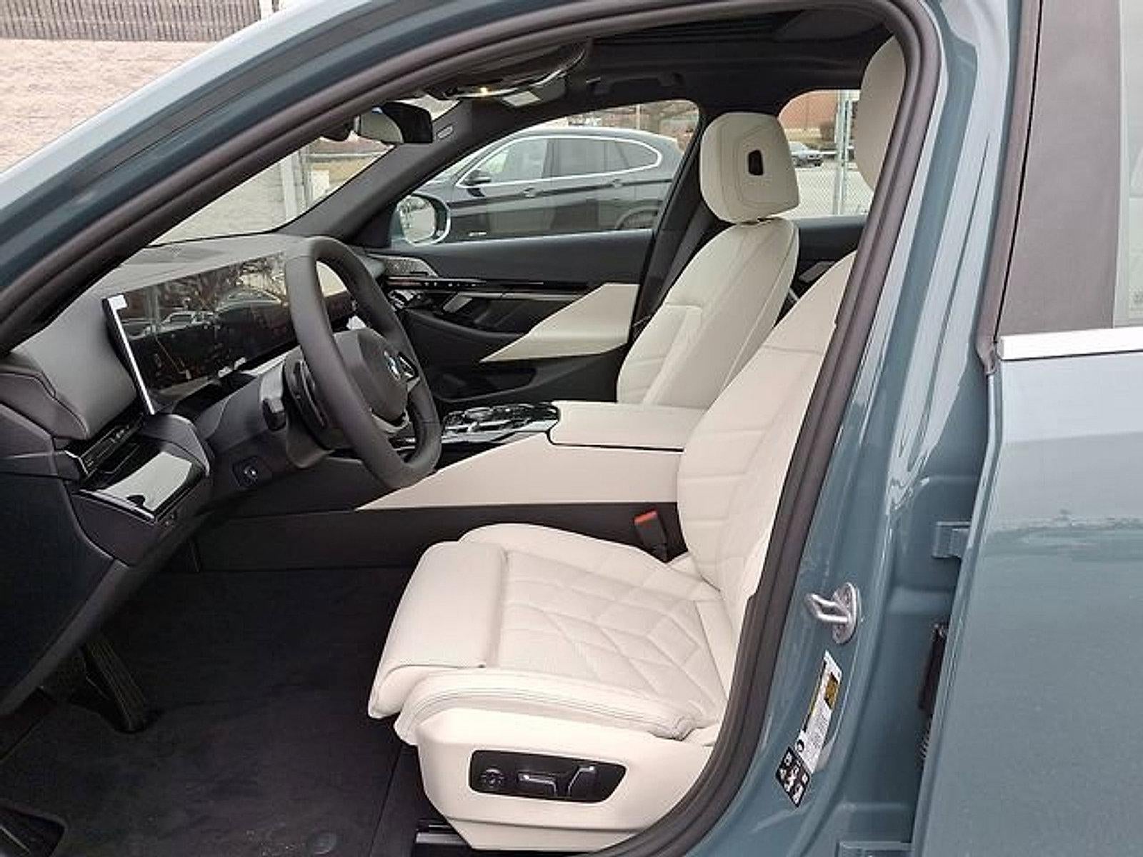 2026 BMW 530i xDrive Sedan