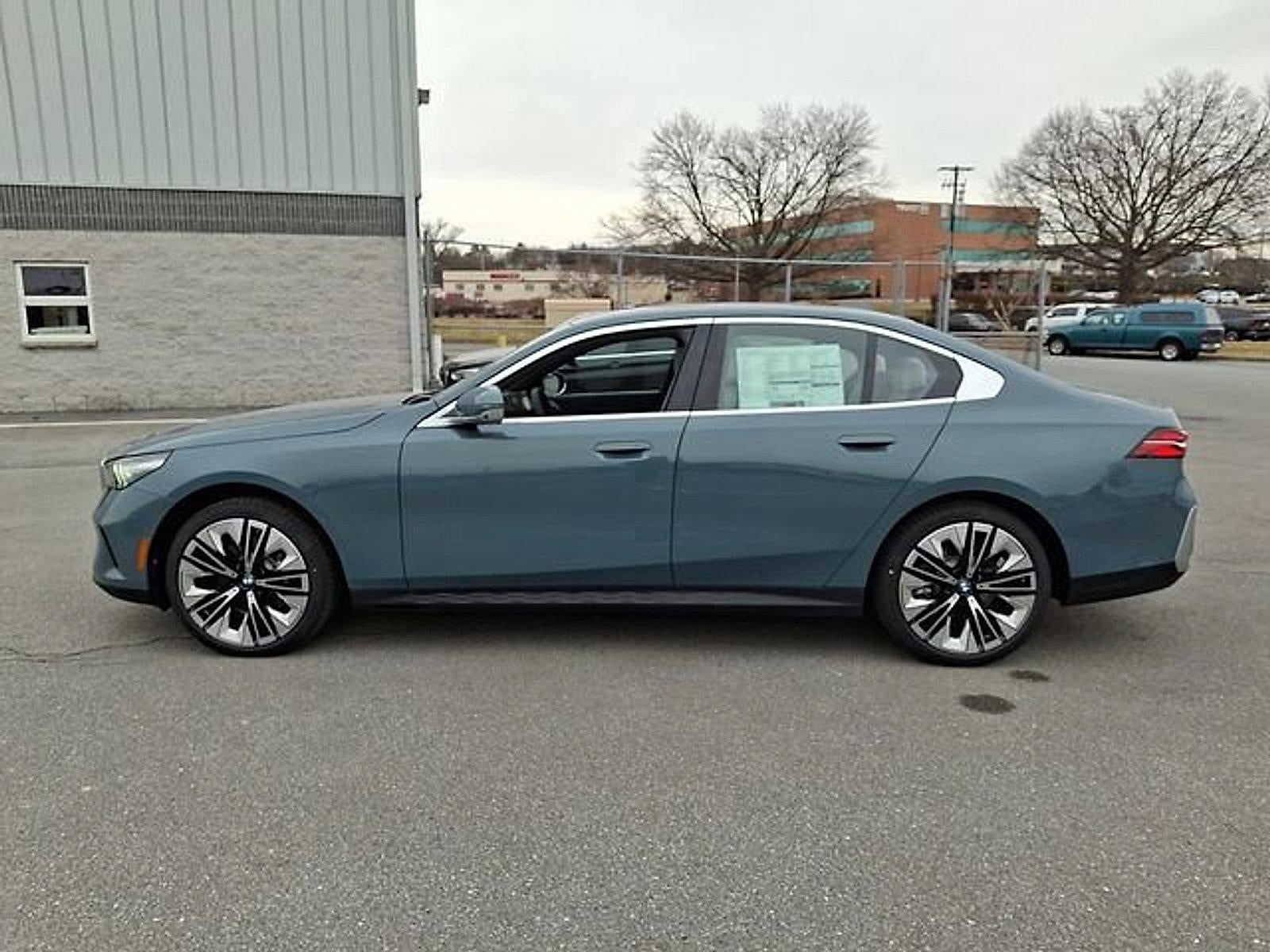 2026 BMW 530i xDrive Sedan