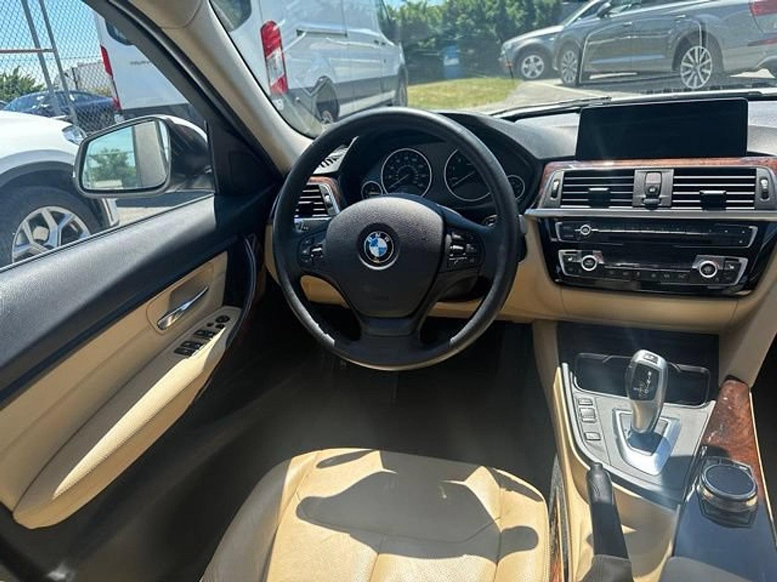 2018 BMW 320i xDrive Sedan