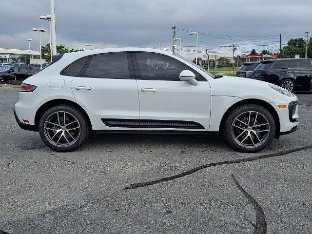 2024 Porsche Macan AWD