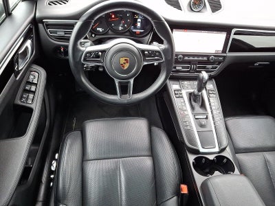2021 Porsche Macan AWD