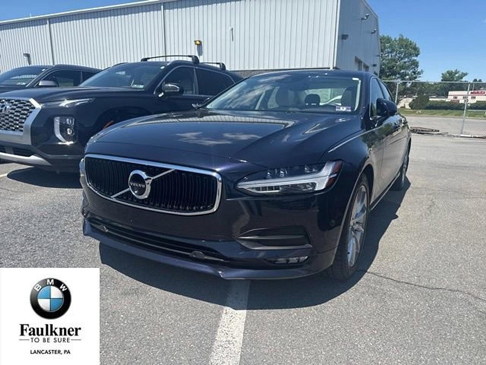 2017 Volvo S90 T6 AWD Momentum