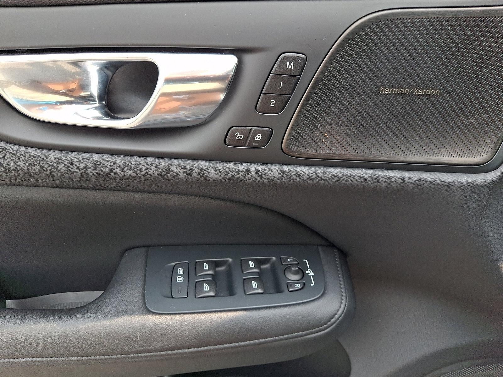 2024 Volvo V60 Cross Country B5 AWD Plus
