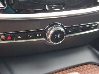 2024 Volvo V60 Cross Country B5 AWD Plus