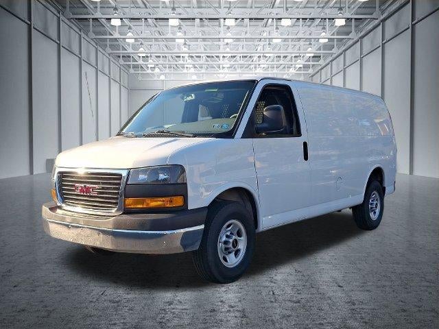 2018 GMC Savana Cargo Van 2500 Regular Wheelbase Rear-Wheel Drive