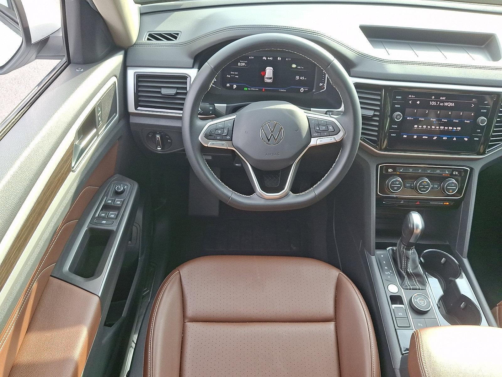 2023 Volkswagen Atlas 2.0T SE w/Technology 4MOTION