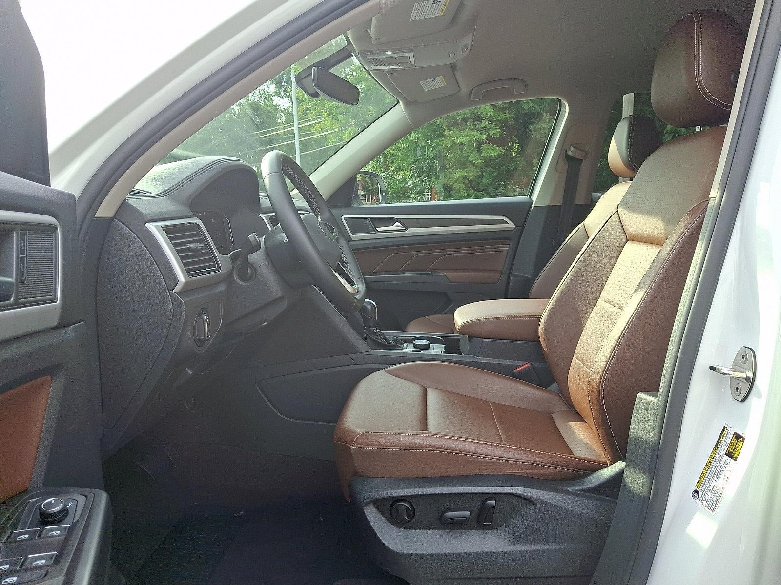 2023 Volkswagen Atlas 2.0T SE w/Technology 4MOTION