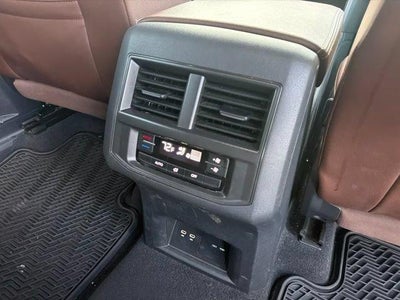2023 Volkswagen Atlas 2.0T SE w/Technology 4MOTION