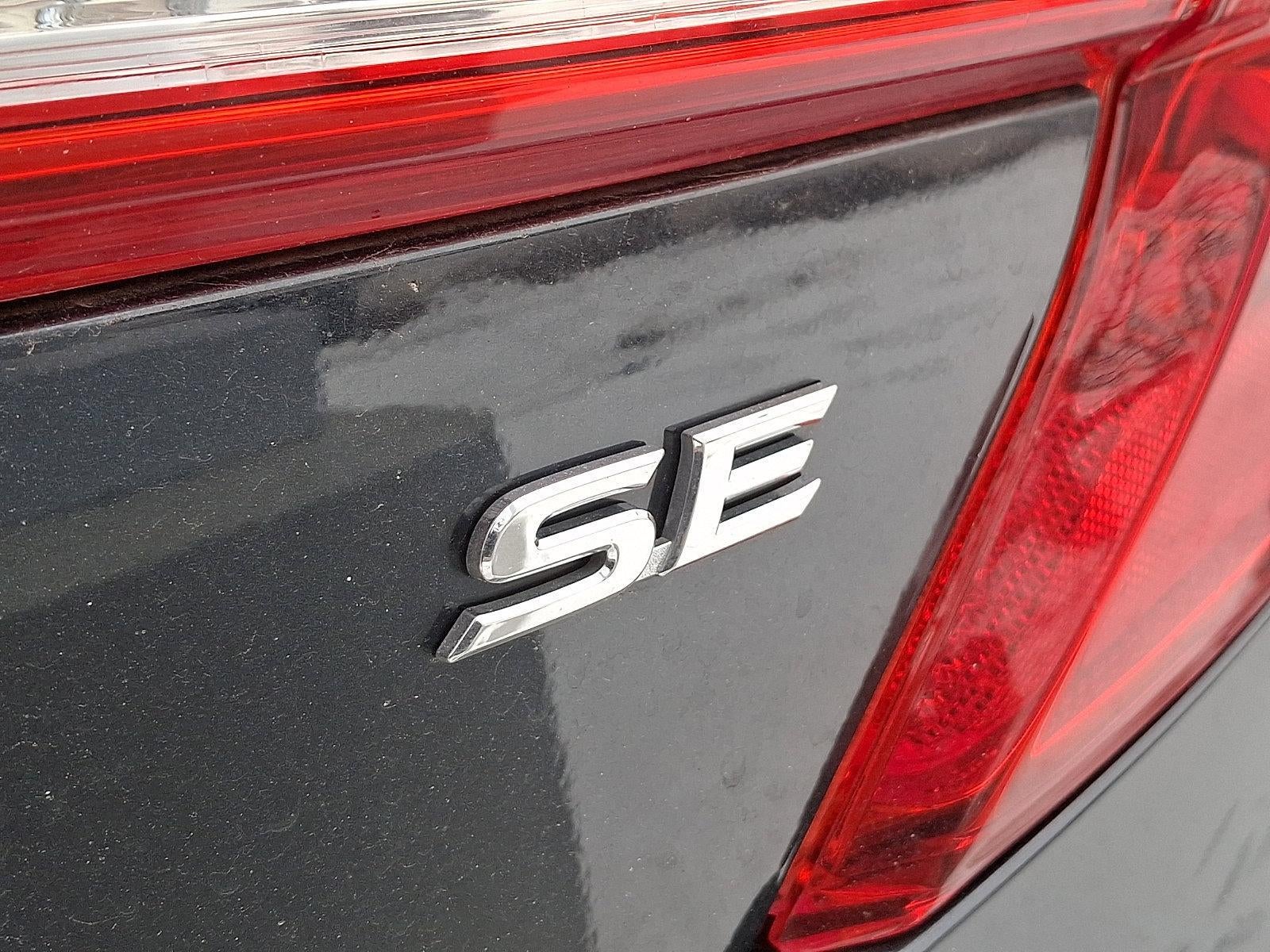 2012 Toyota Camry 4dr Sdn I4 Auto SE (Natl)