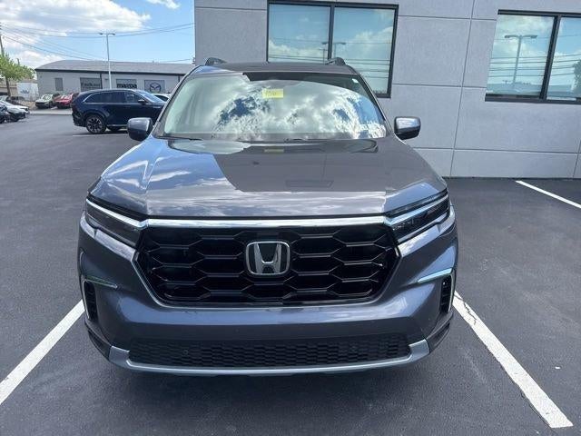 2025 Honda Pilot Touring AWD