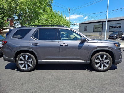2025 Honda Pilot Touring AWD