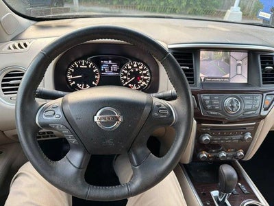 2016 Nissan Pathfinder 4WD 4dr SL