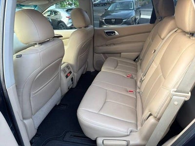 2016 Nissan Pathfinder 4WD 4dr SL