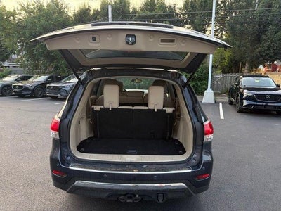 2016 Nissan Pathfinder 4WD 4dr SL