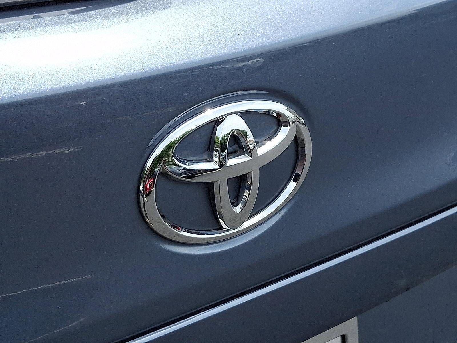 2024 Toyota Corolla Cross XLE 4WD (Natl)