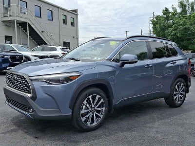 2024 Toyota Corolla Cross XLE 4WD (Natl)