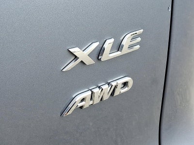 2024 Toyota Corolla Cross XLE 4WD (Natl)