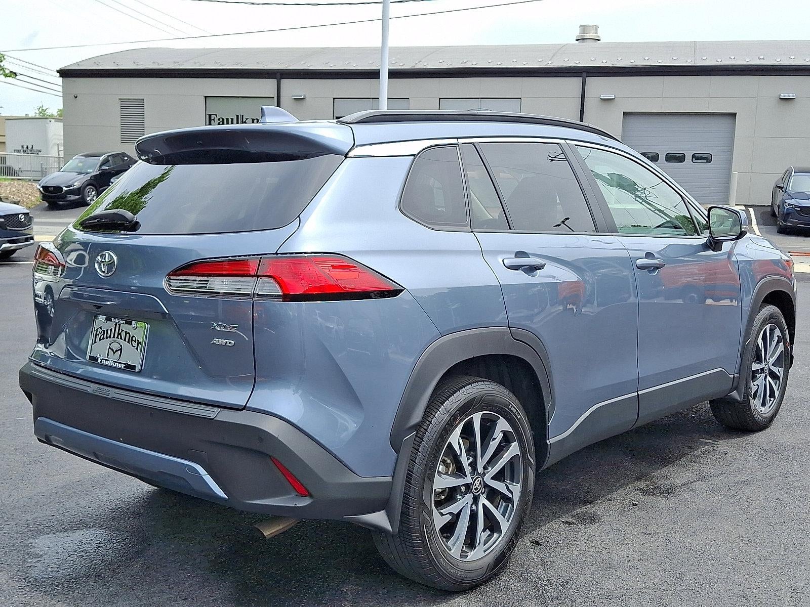 2024 Toyota Corolla Cross XLE 4WD (Natl)