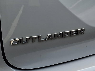 2022 Mitsubishi Outlander ES S-AWC