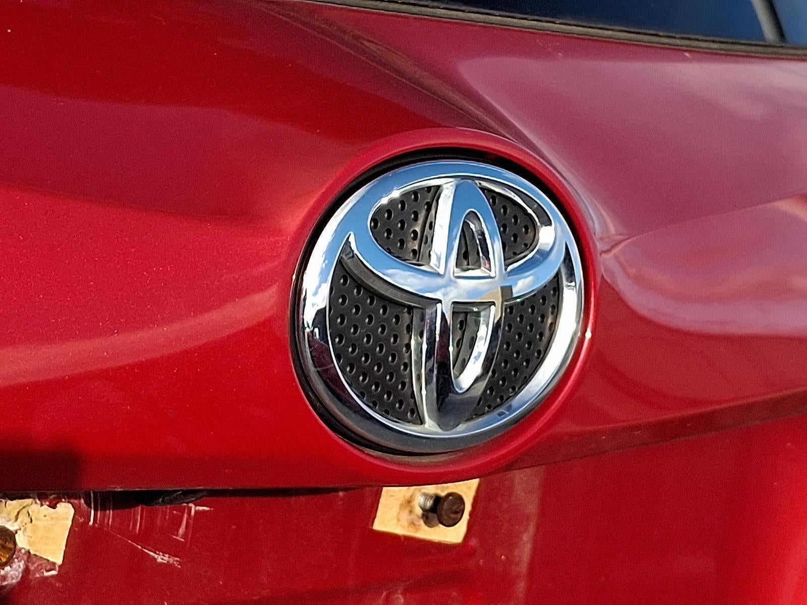 2017 Toyota RAV4 XLE AWD (Natl)