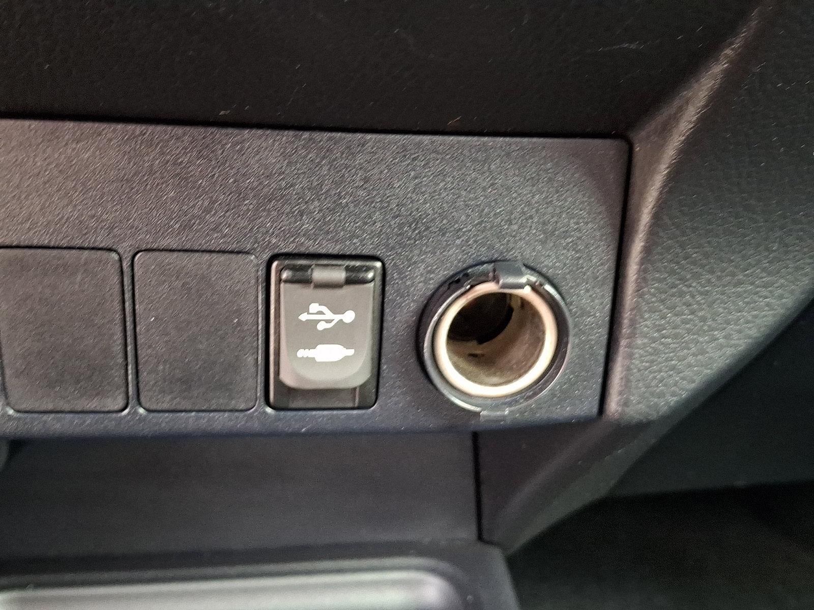 2015 Toyota RAV4 AWD 4dr XLE (Natl)