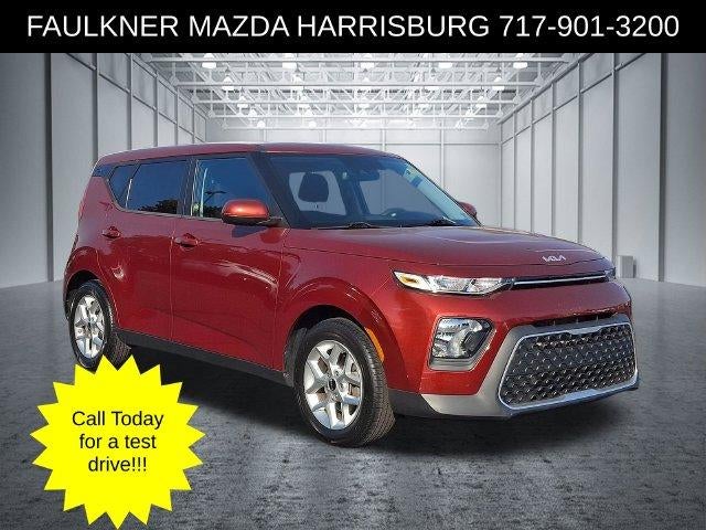 2022 Kia Soul LX IVT