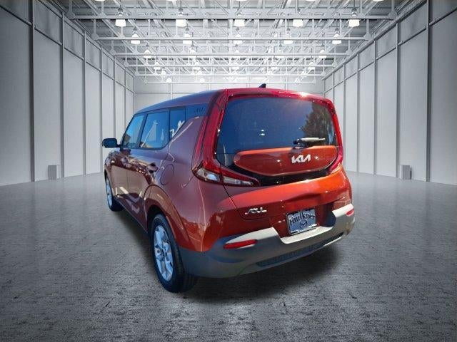 2022 Kia Soul LX IVT
