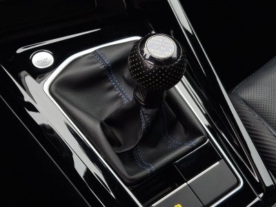 2024 Volkswagen Golf R 2.0T Manual