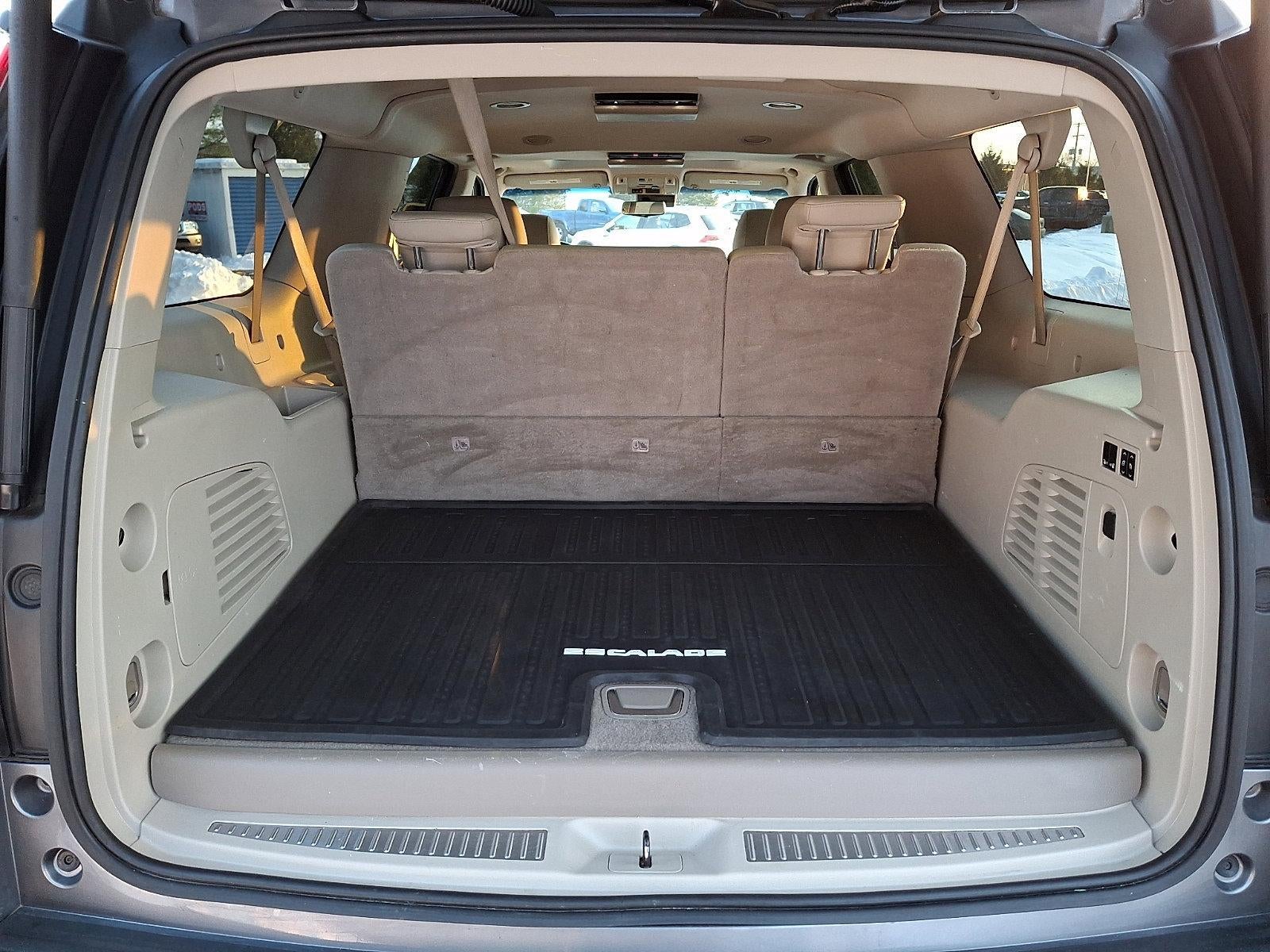 2020 Cadillac Escalade ESV 4WD Luxury