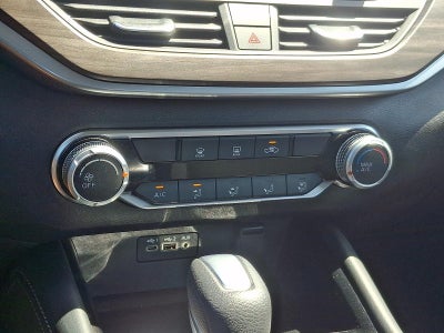 2023 Nissan Altima 2.5 SV AWD Sedan