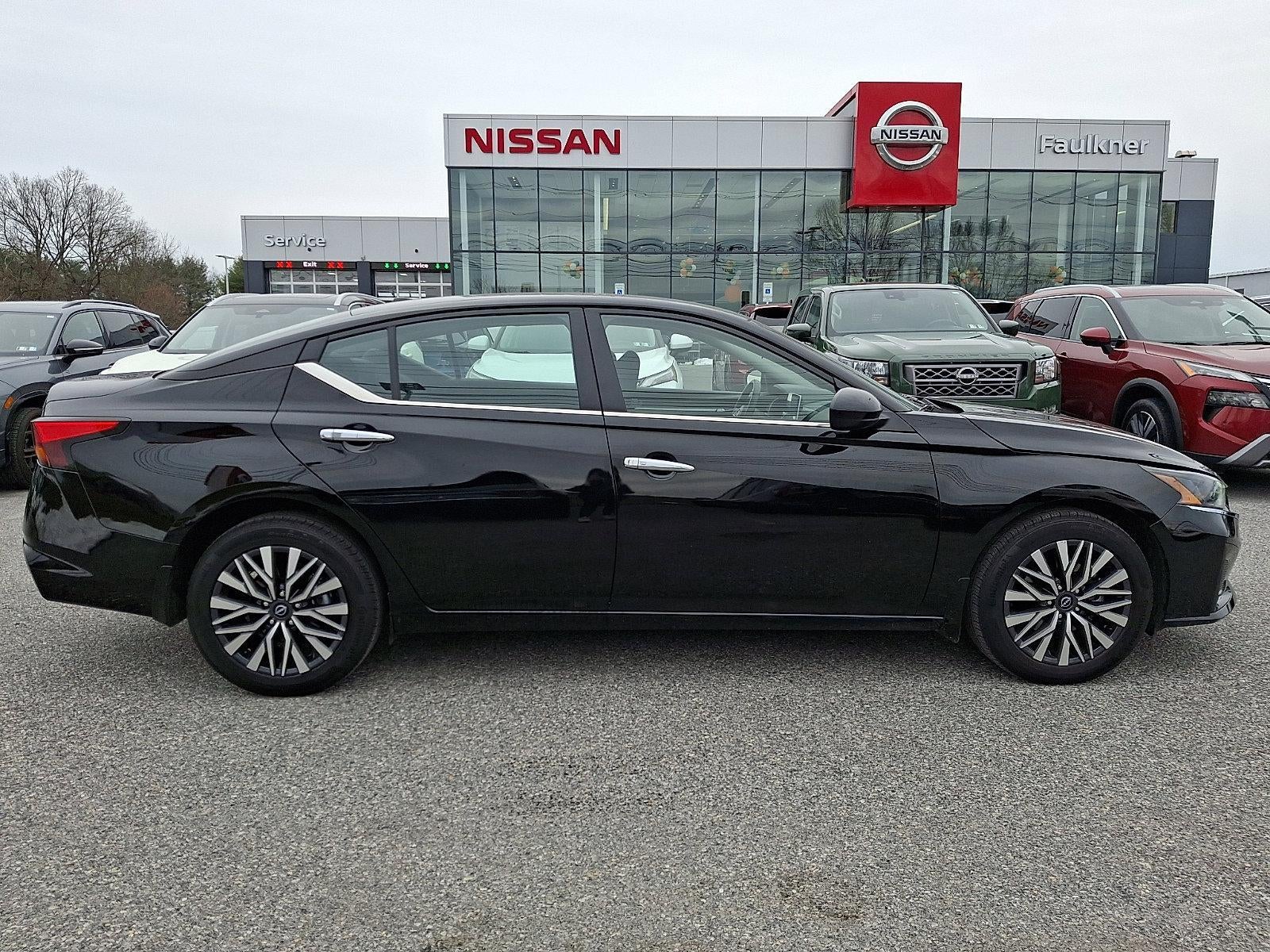2023 Nissan Altima SV