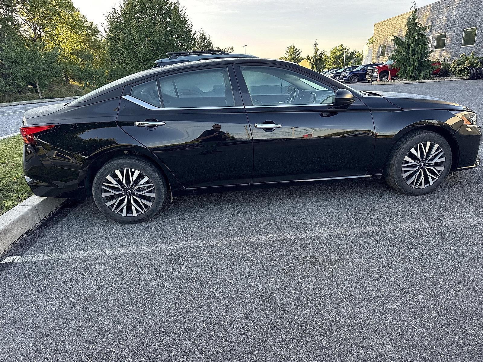 2024 Nissan Altima SV