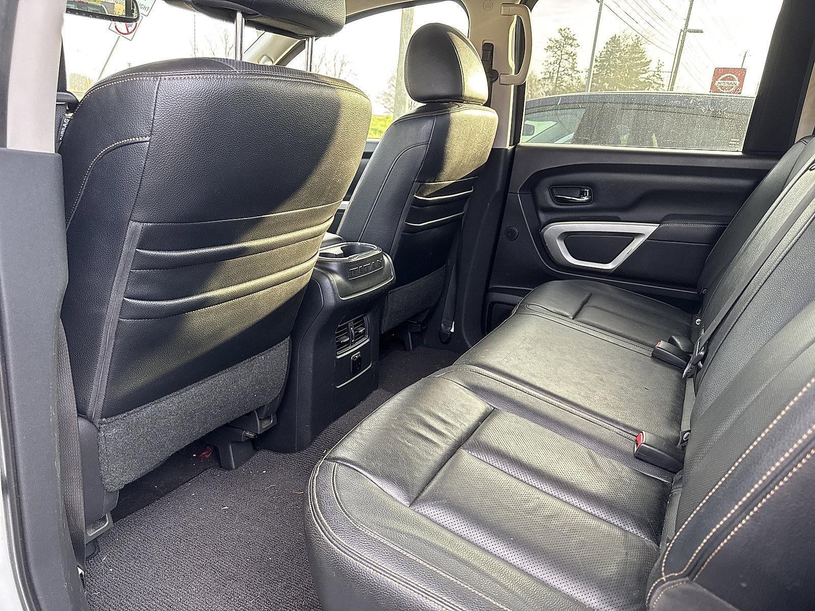 2017 Nissan Titan 4x4 Crew Cab SL