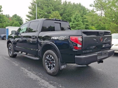 2024 Nissan TITAN Crew Cab PRO-4X®