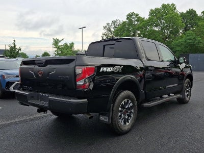 2024 Nissan TITAN Crew Cab PRO-4X®