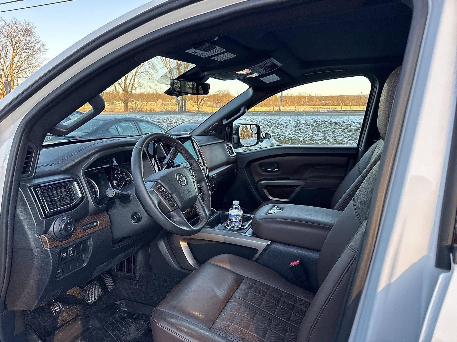 2024 Nissan TITAN Crew Cab Platinum Reserve