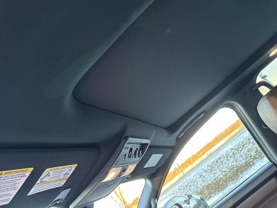 2024 Nissan TITAN Crew Cab Platinum Reserve