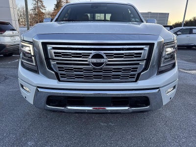 2024 Nissan TITAN Crew Cab Platinum Reserve