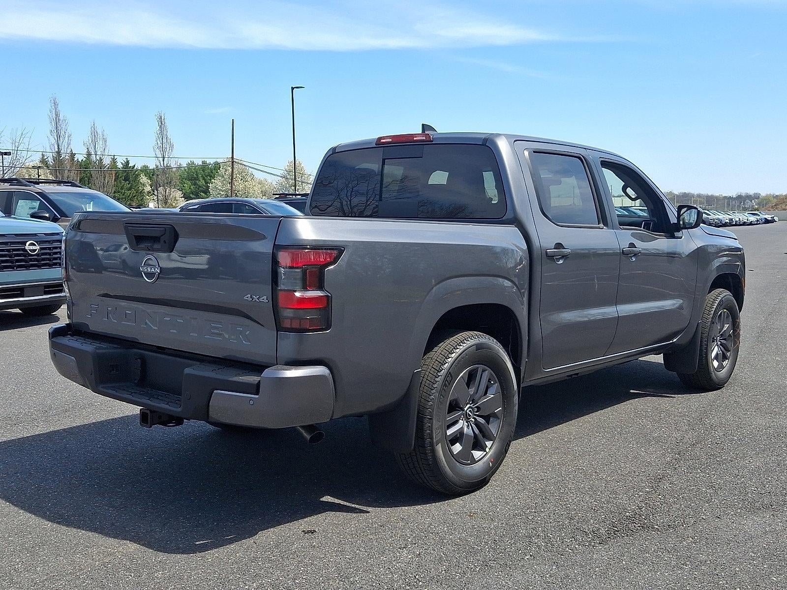2026 Nissan Frontier Crew Cab SV