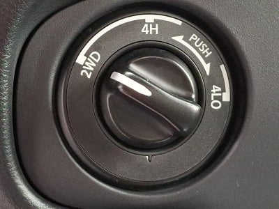 2024 Nissan Frontier Crew Cab SV