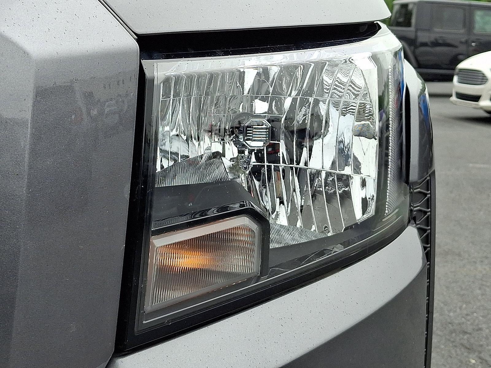 2024 Nissan Frontier Crew Cab SV