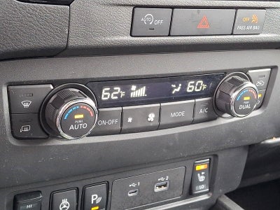 2023 Nissan Frontier Crew Cab SV