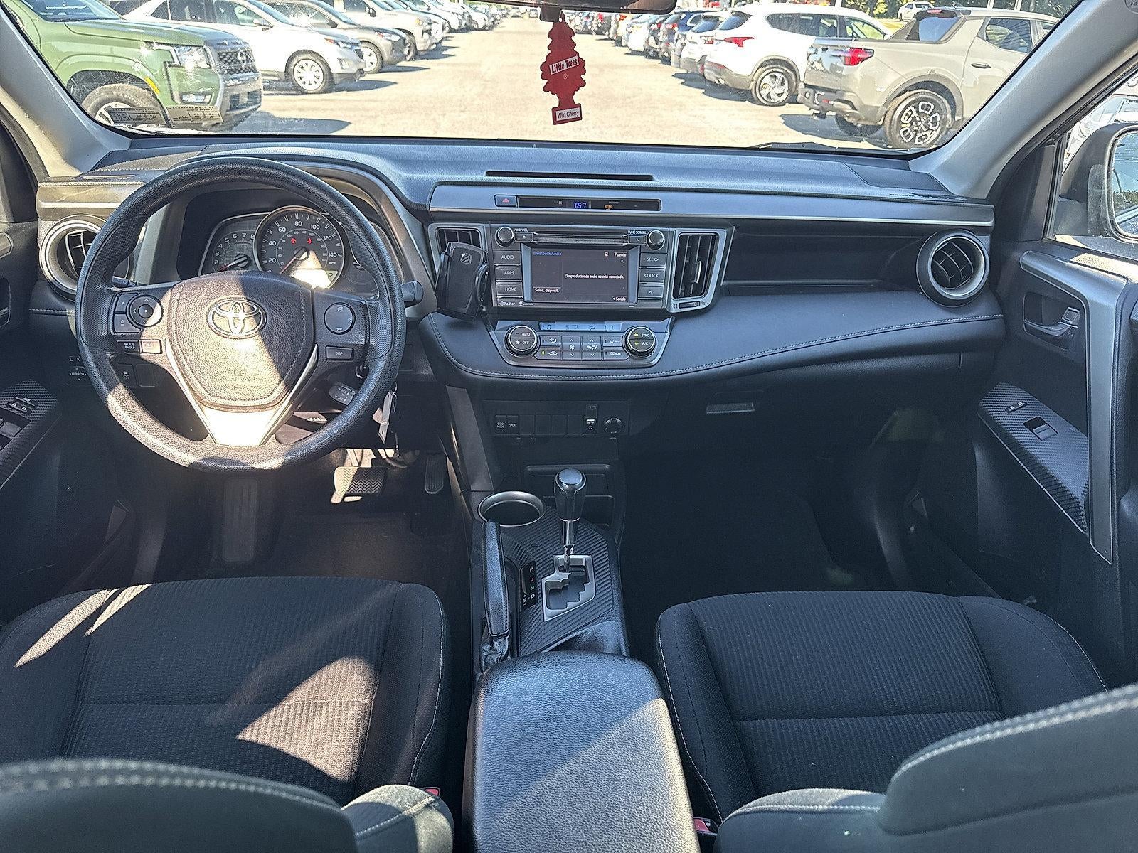 2014 Toyota RAV4 AWD 4dr XLE (Natl)
