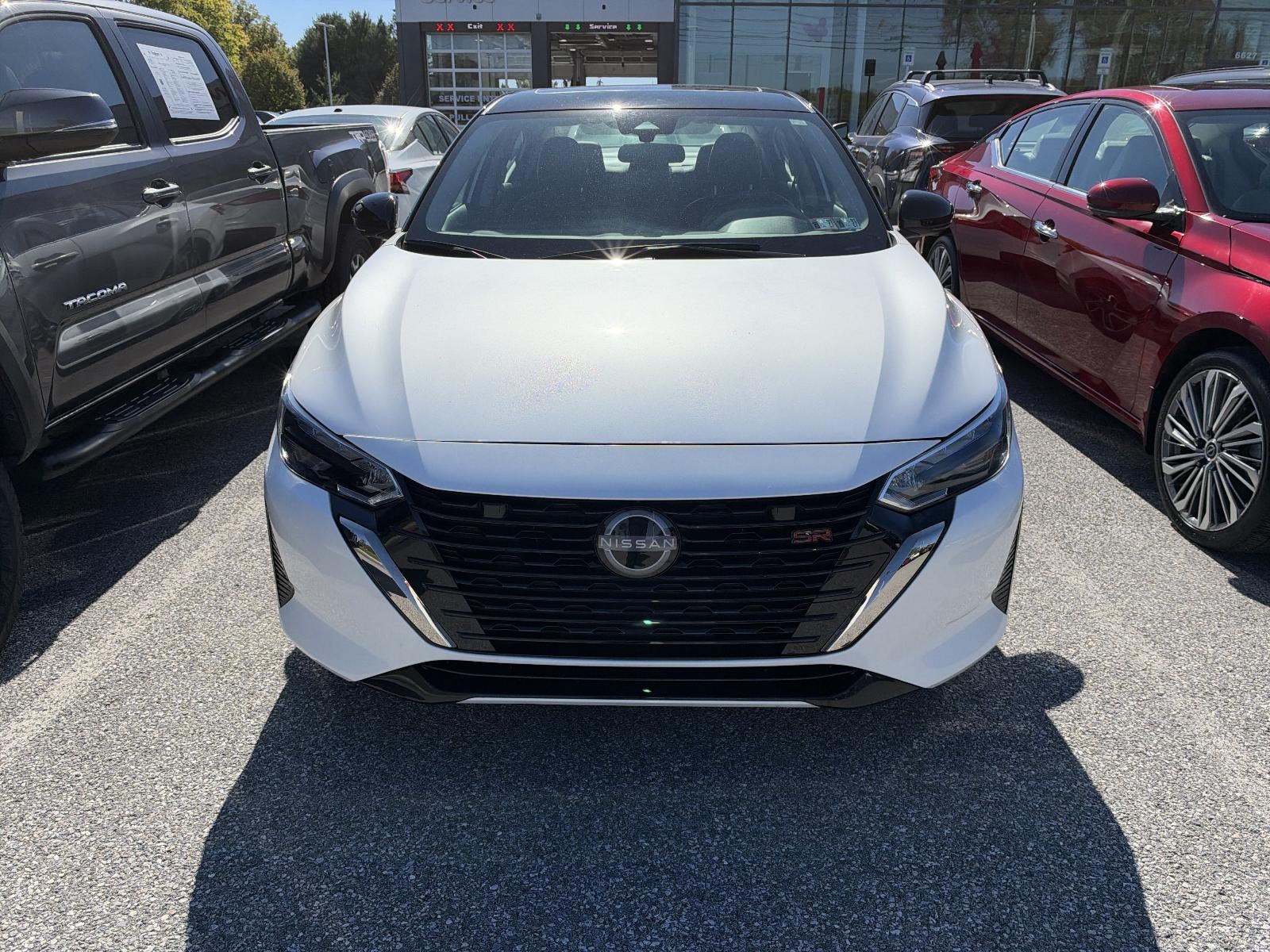 2025 Nissan Sentra SR CVT